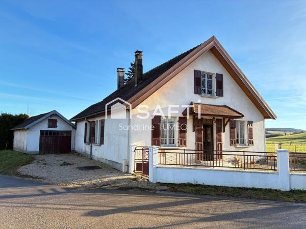 Maison 125 m² à Lemuy – Cadre verdoyant et serein