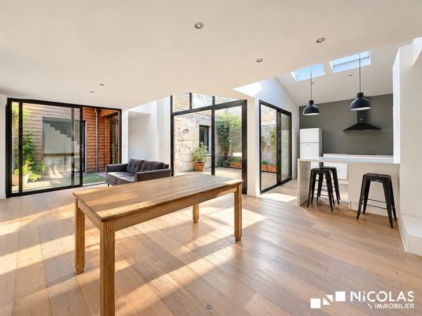 Loft contemporain avec terrasse, patio et garage – Bordeaux Saint-Nicolas