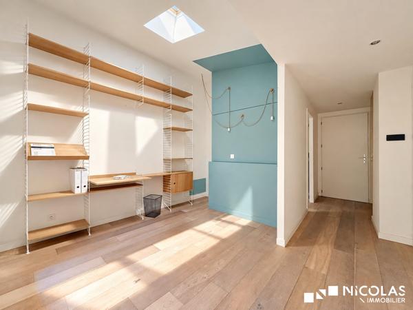 Loft contemporain avec terrasse, patio et garage – Bordeaux Saint-Nicolas