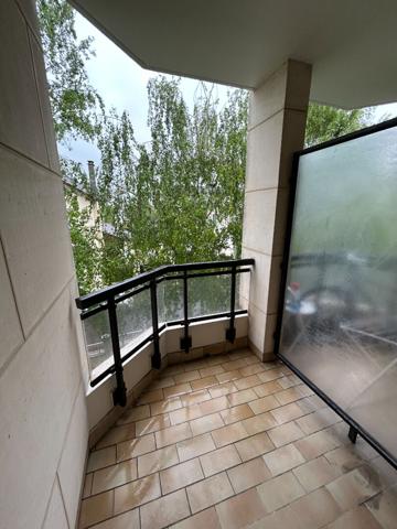 Location appartement Le Perreux-sur-Marne - 1 pièce(s) - 28 m² - 850 €/mois