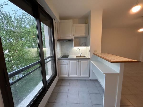 Location appartement Le Perreux-sur-Marne - 1 pièce(s) - 28 m² - 850 €/mois
