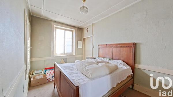 Maison 5 pièces de 110 m² à Hauts de Bienne (39400)