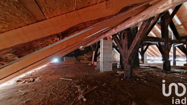 Maison 5 pièces de 110 m² à Hauts de Bienne (39400)