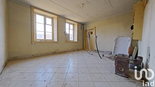 Maison 5 pièces de 110 m² à Hauts de Bienne (39400)