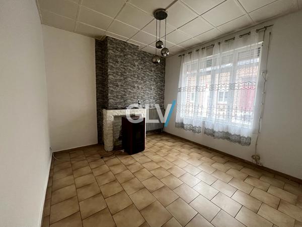 Maison 1930 à rénover sur parcelle de 340m2 , Avion