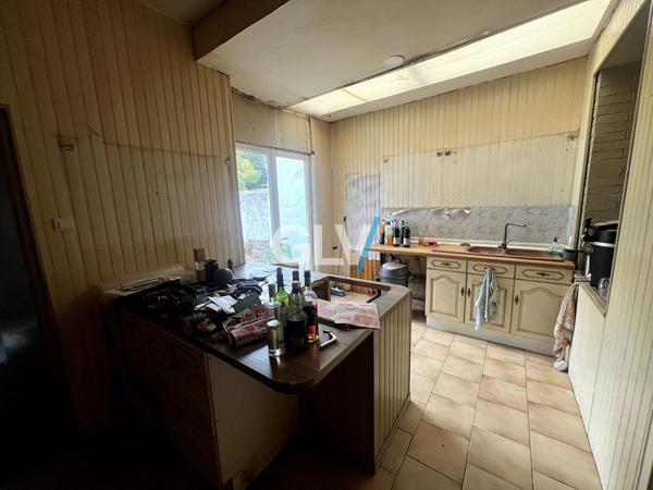 Maison 1930 à rénover sur parcelle de 340m2 , Avion