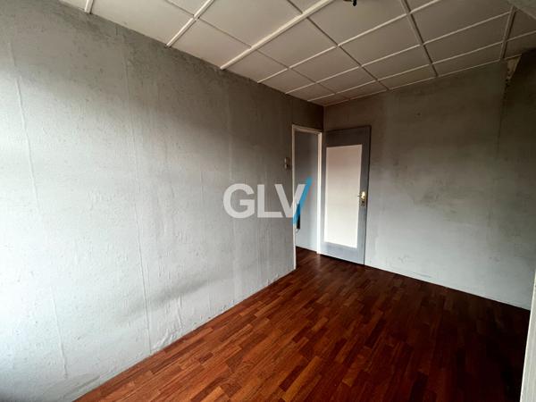 Maison 1930 à rénover sur parcelle de 340m2 , Avion