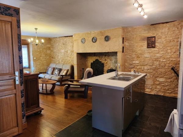 Joli ensemble de deux maisons