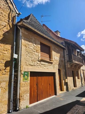 Joli ensemble de deux maisons