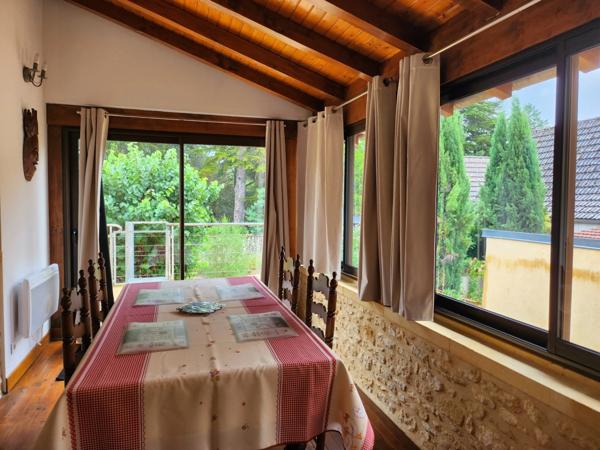 Joli ensemble de deux maisons