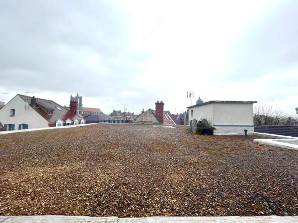 Dpt Yvelines (78), à vendre MANTES LA JOLIE appartement T4 de 110 m² avec rooftop de 200 m²