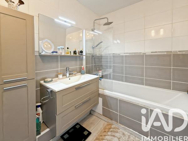 Appartement à vendre 3 pièces 68,6 m² Melun