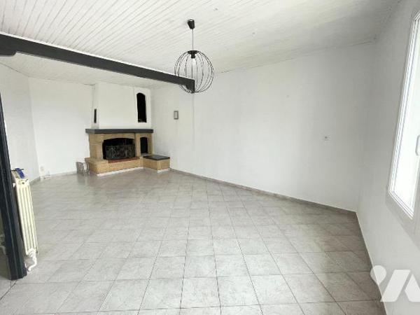 Maison à vendre à Valensole (04210) en Alpes-de-Haute-Provence: Maison d'habitation composé de ...