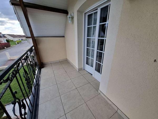 Maison/Pavillon L AIGLE 7 pièce(s) 122 m2 avec terrain 630m²