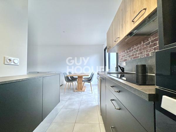 T2 de 2021 sans mitoyenneté, Balcon 7 m² , Parking privatif