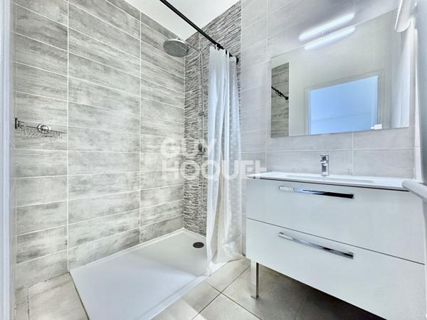 T2 de 2021 sans mitoyenneté, Balcon 7 m² , Parking privatif