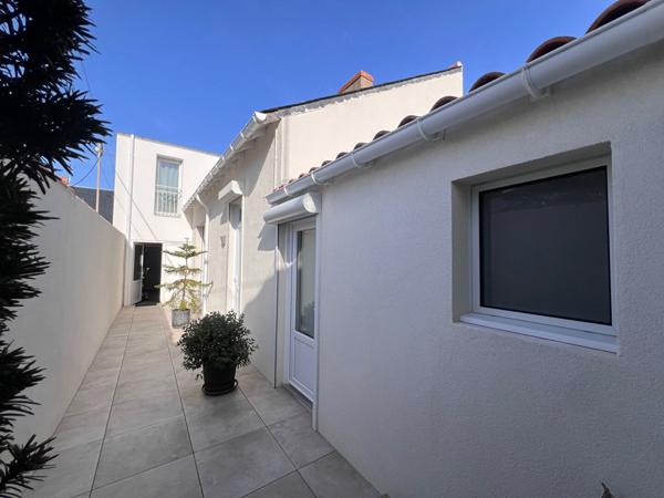 Maison Les Sables D Olonne ARAGO 3 chambres cour garage proche marché et plage