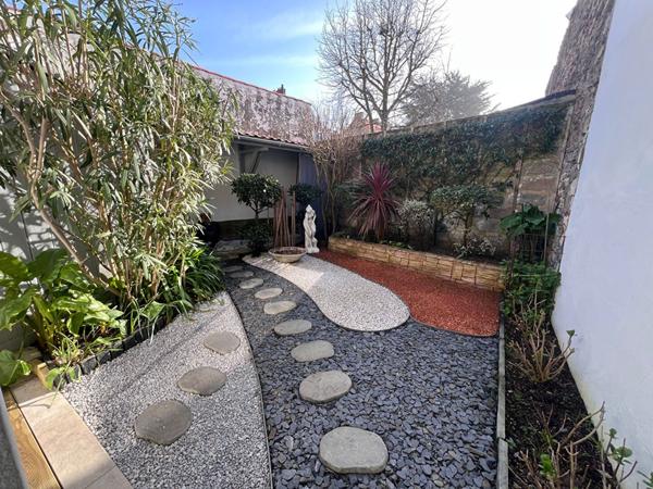 Maison Les Sables D Olonne ARAGO 3 chambres cour garage proche marché et plage