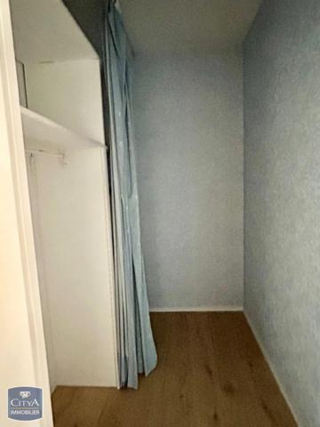 Appartement à vendre 2 pièces 65.17m² Alençon (61000)