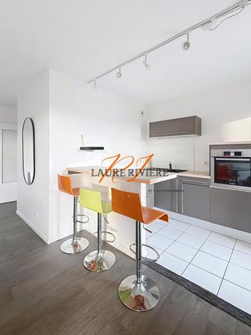 EXCEPTIONNEL – T3 de standing avec terrasse plein sud de 22 m² – Dernier étage – Loos (59120) et stationnement