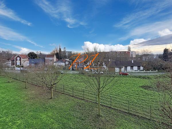 EXCEPTIONNEL – T3 de standing avec terrasse plein sud de 22 m² – Dernier étage – Loos (59120) et stationnement