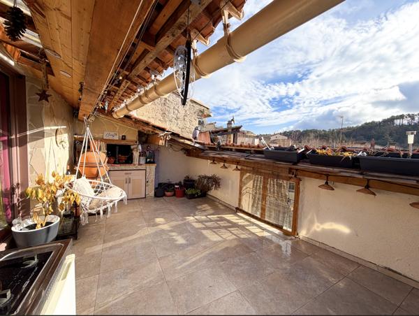 Rians (83560) Maison de village 100 m² avec terrasse