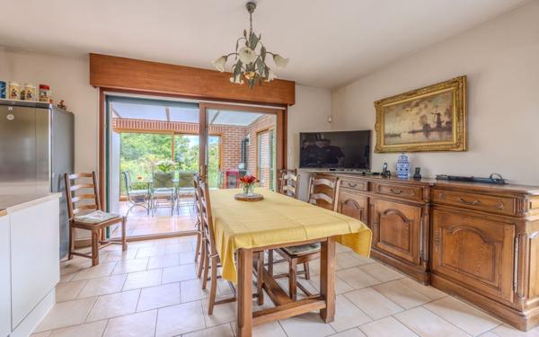 Maison à vendre    3 pièces • 195 m2 Bersée