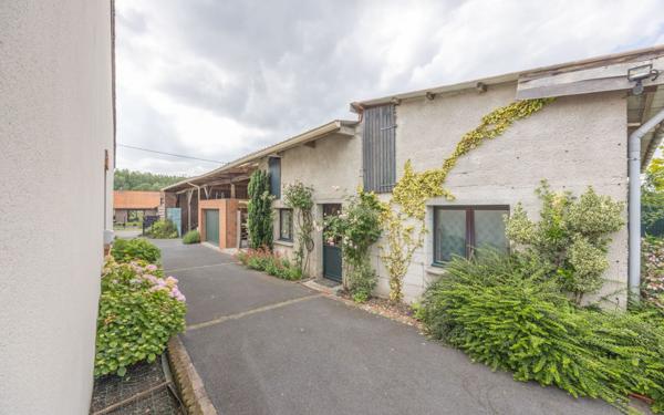 Maison à vendre    3 pièces • 195 m2 Bersée