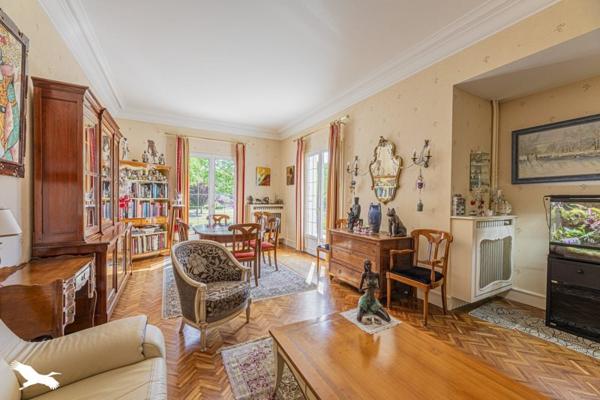 Maison à vendre |  Chambray-lès-Tours |  10 pièces | 185 m²