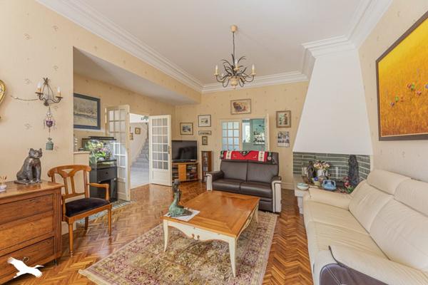 Maison à vendre |  Chambray-lès-Tours |  10 pièces | 185 m²