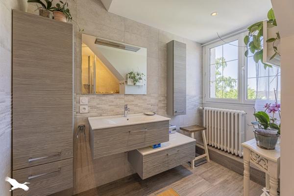 Maison à vendre |  Chambray-lès-Tours |  10 pièces | 185 m²