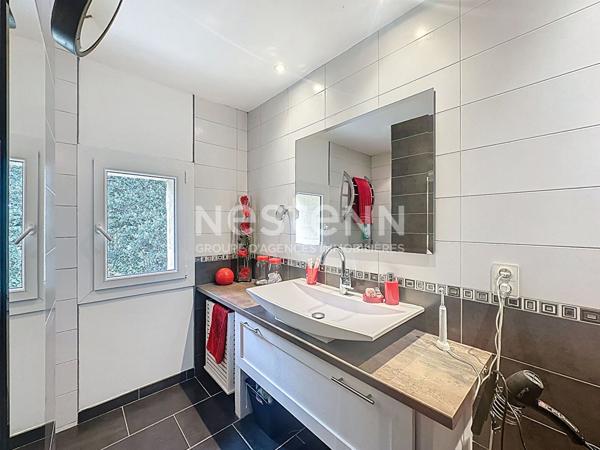 Maison à vendre Ordan Larroque 4 pièces 131 m2 avec jardin arboré