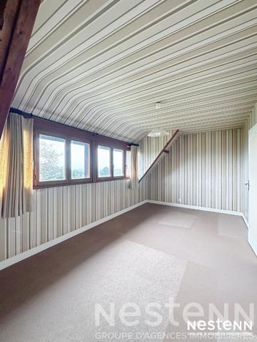 Maison d'Architecte à Vendre - Saint-Marcel - 163 m² sur Terrain Arboré de 1500 m²