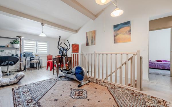 Maison à vendre    5 pièces •  Lunel