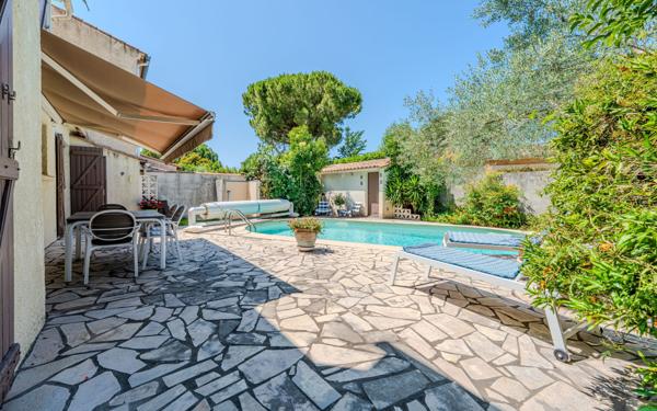 Maison à vendre    5 pièces •  Lunel