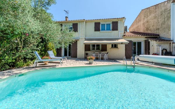 Maison à vendre    5 pièces •  Lunel