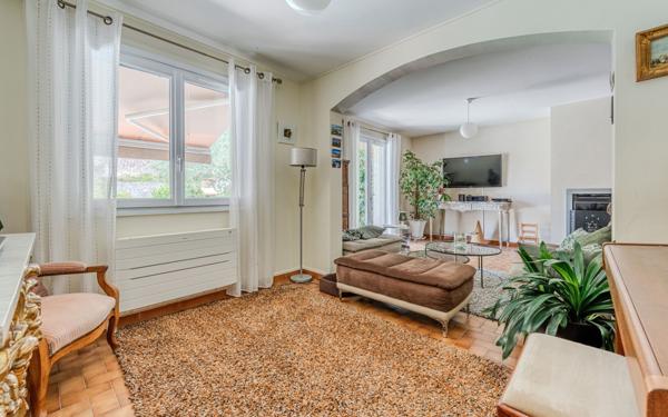 Maison à vendre    5 pièces •  Lunel