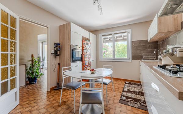 Maison à vendre    5 pièces •  Lunel