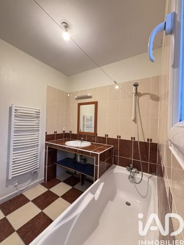 Location maison 3 pièces 84 m² Branne