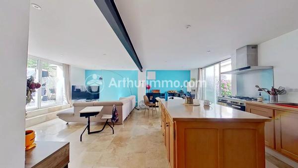 Vente                                                      Maison
                        
                     5 pièces                      123 m2                     à Périgueux