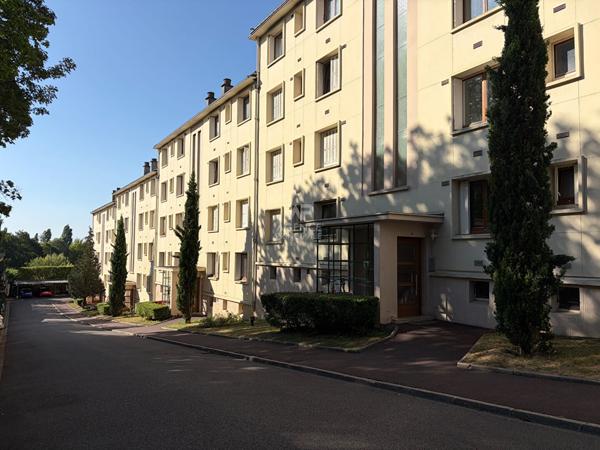Appartement Maisons Laffitte 4 pièce(s) 69.93 m2 330 000 € **  - Référence  13619