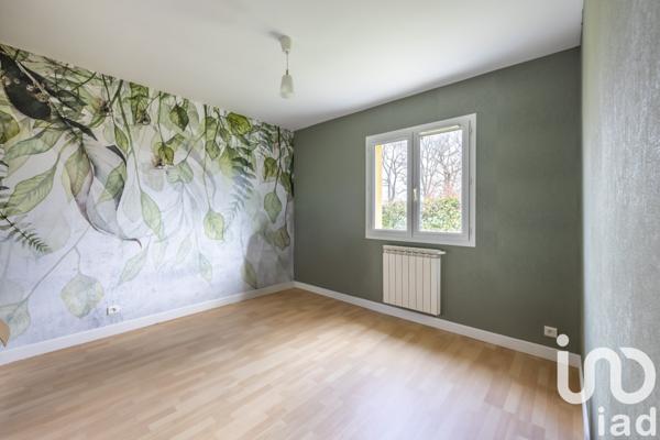 Maison 4 pièces de 117 m² à Saint-Martin-de-Hinx (40390)