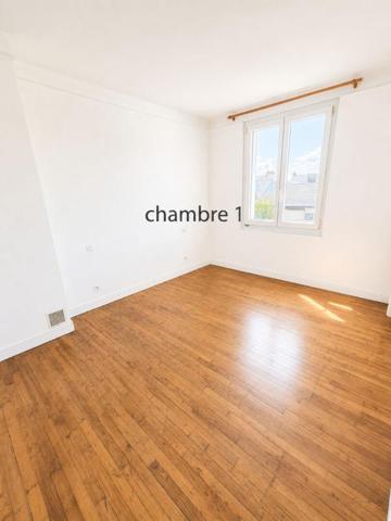 MAISON DE 82 m2 AVEC VÉRANDA CHAUFFÉE de 17 m2 - JARDIN - GARAGE AMÉNAGEABLE - IMPASSE  TRES CALME