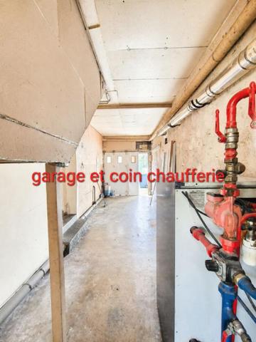 MAISON DE 82 m2 AVEC VÉRANDA CHAUFFÉE de 17 m2 - JARDIN - GARAGE AMÉNAGEABLE - IMPASSE  TRES CALME