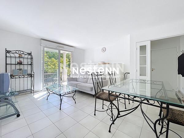 GOLFE JUAN - T3 59m² - parking - Cave