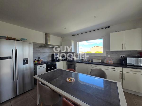 Maison à vendre à Laudun l'Ardoise - 5 pièces, 120 m², terrain 556 m²