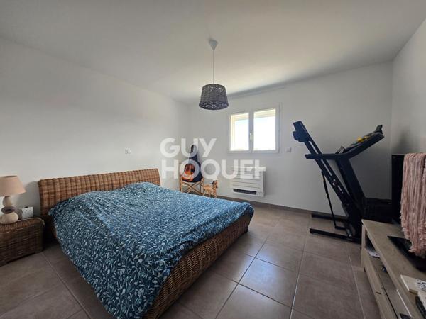 Maison à vendre à Laudun l'Ardoise - 5 pièces, 120 m², terrain 556 m²