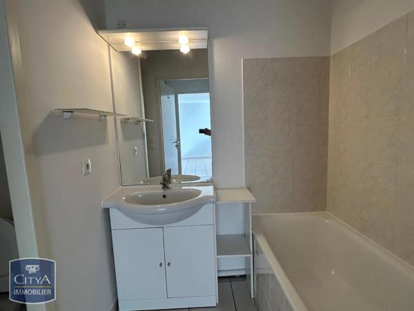 Appartement à louer 1 pièce 35.12m² Cherbourg-en-Cotentin (50470)