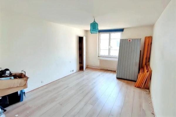 Immeuble à rénover en hyper centre de Vitré