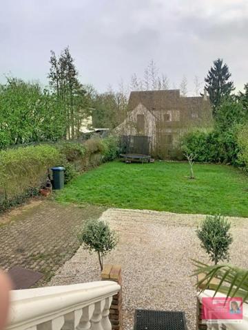 77230 Dammartin en Goele- Maison familiale avec jardin et sous-sol total